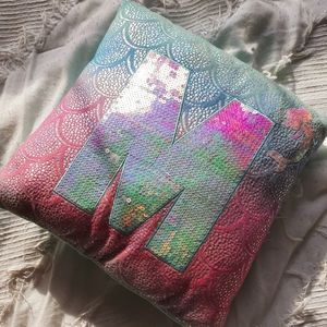 Adorable mermaid sequin "M" pillow!!